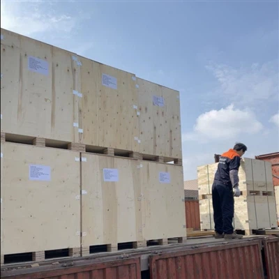 200 set o unedau rheweiddio bach i'w hallforio